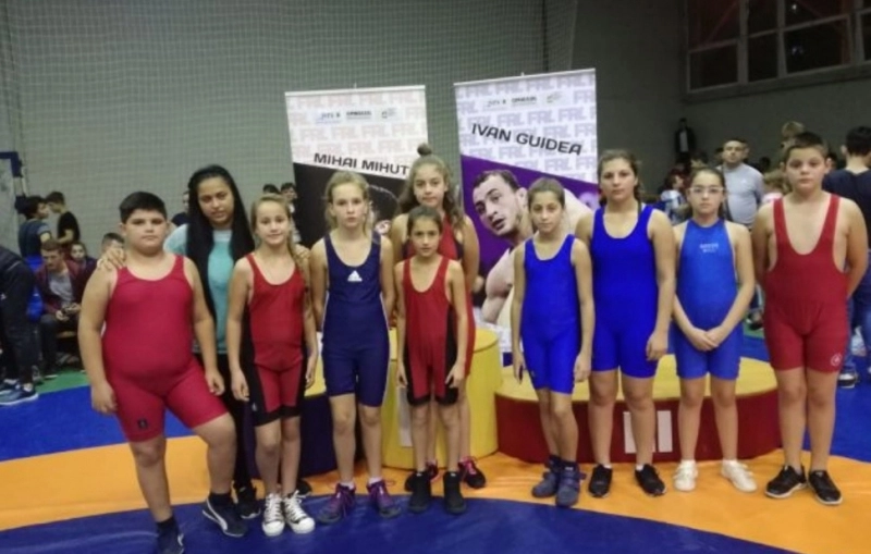 rezultate-bune-pentru-luptatorii-din-teliu-la-campionatul-national-de-lupte