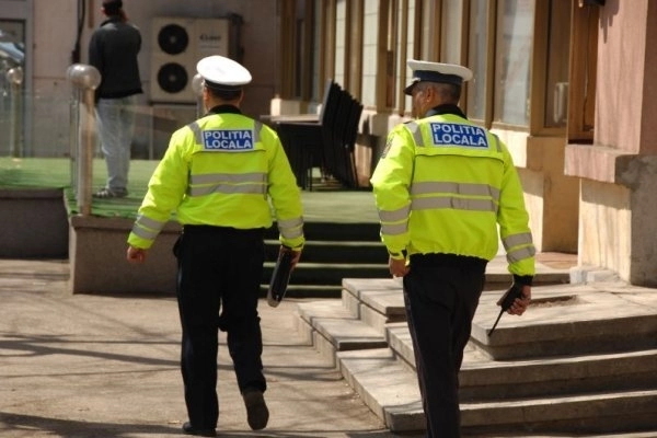 sau-deschis-oficial-sectiile-de-politie-locala-din-tractorul-si-bartolomeu