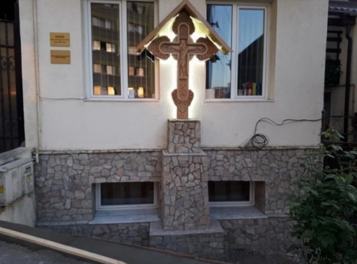 studentii-de-la-electronica-au-contribuit-la-finalizarea-unei-troite-in-brasov