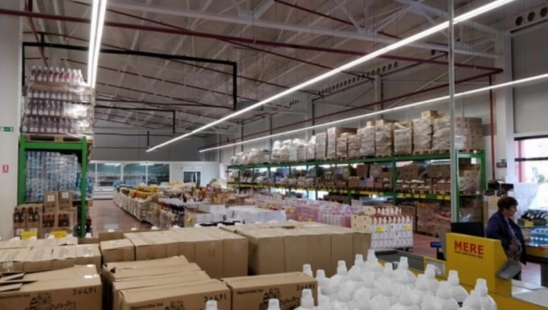 supermarket-pentru-populatia-cu-potential-financiar-scazut-inaugurat-pe-strada-zizinului-la-brasov