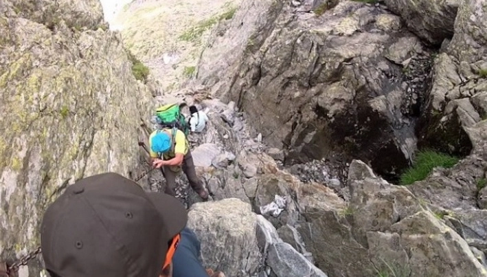 traseul-strunga-dracului-din-muntii-fagaras-a-fost-inchis-permanent-pentru-turisti