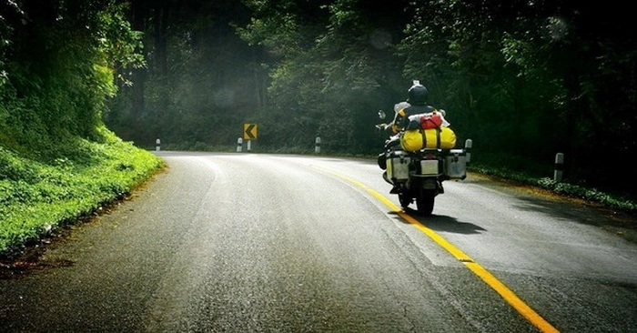 un-brasovean-in-jurul-lumii-pentru-ai-gasi-pe-oamenii-cu-realizari-semnificative