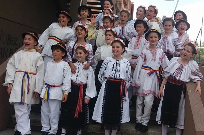 ziua-nationala-a-portului-traditional-din-romania-sarbatorita-la-sacele