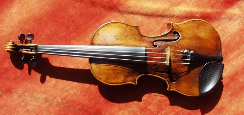 -vioara-lui-enescu-se-afla-vineri-seara-la-brasov