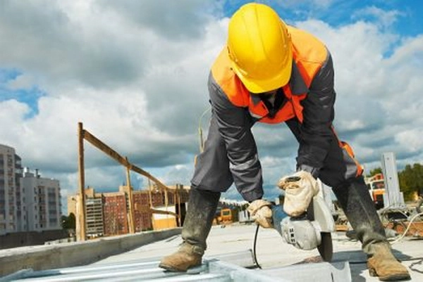 100-de-indieni-vor-fi-adusi-la-brasov-pentru-a-construi-locuinte