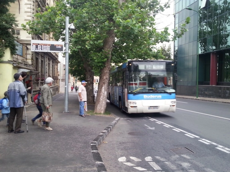 285-de-statii-ale-ratbv-vor-fi-dotate-cu-tabele-moderne