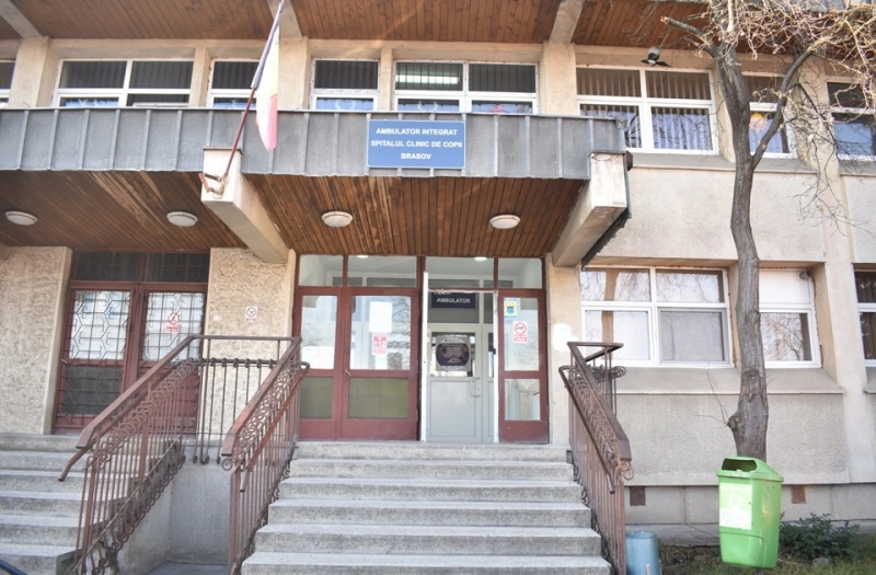 a-doua-poarta-de-intrare-in-spitalul-de-copii-brasov-a-fost-complet-renovata