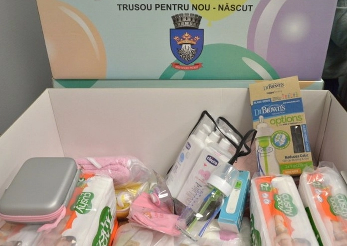 a-inceput-distribuirea-trusoului-pentru-nounascutii-brasoveni