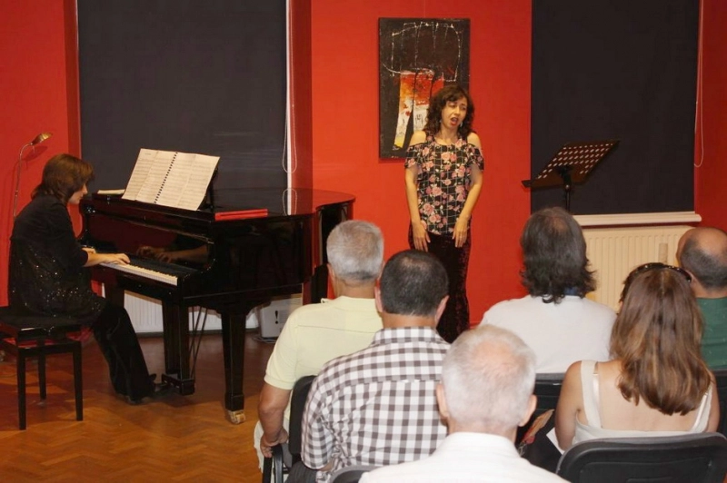 armonii-estivale-recitalul-de-la-ora-cinci-la-muzeul-casa-muresenilor