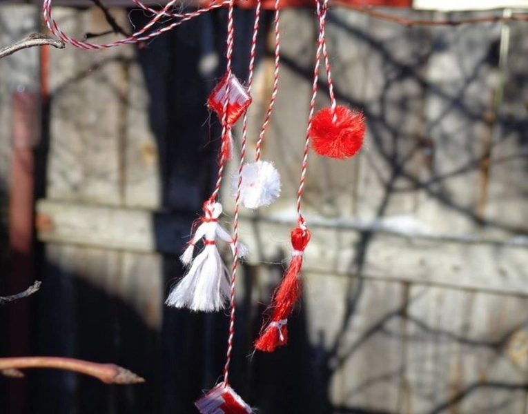 ateliere-de-confectionat-martisoare-la-casa-junilor