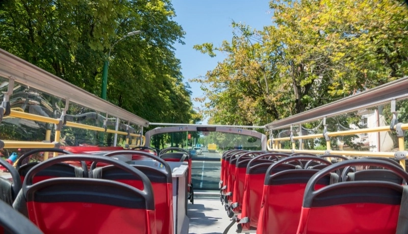 autobuzul-etajat-va-circula-pe-drumul-poienii-pe-linia-20