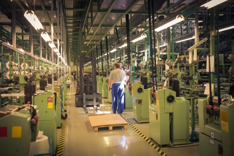 autoliv-va-mai-angaja-200-de-muncitori-la-fabrica-din-brasov