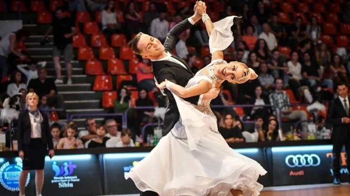 campionatul-national-de-dans-sportiv-se-desfasoara-la-brasov-in-perioada-23-martie