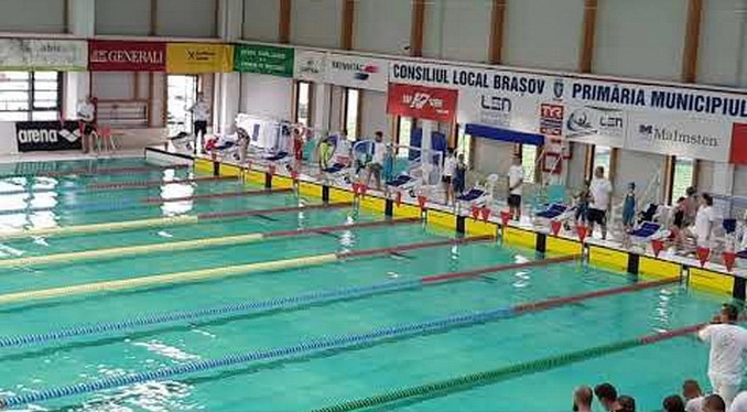 campionatul-national-de-inot-a-adus-la-brasov-peste-500-de-copii-