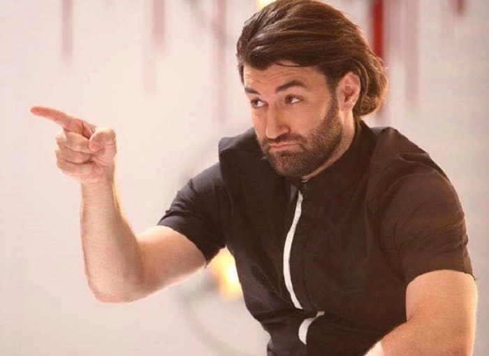 caravana-cum-mam-recrutat-il-aduce-pe-smiley-la-brasov