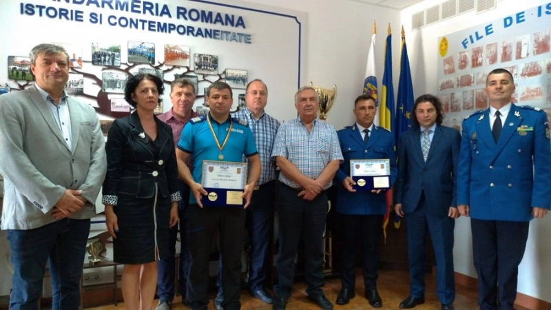 cei-mai-buni-jandarmi-ai-brasovului-au-fost-premiati
