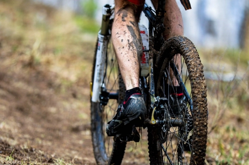 circulatie-restrictionata-la-moieciu-in-timpul-concursului-carpathian-mtb-epic