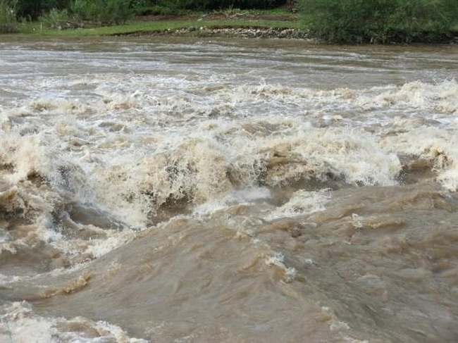 cod-portocaliu-de-inundatii-pentru-jumatate-de-tara-inclusiv-pentru-brasov
