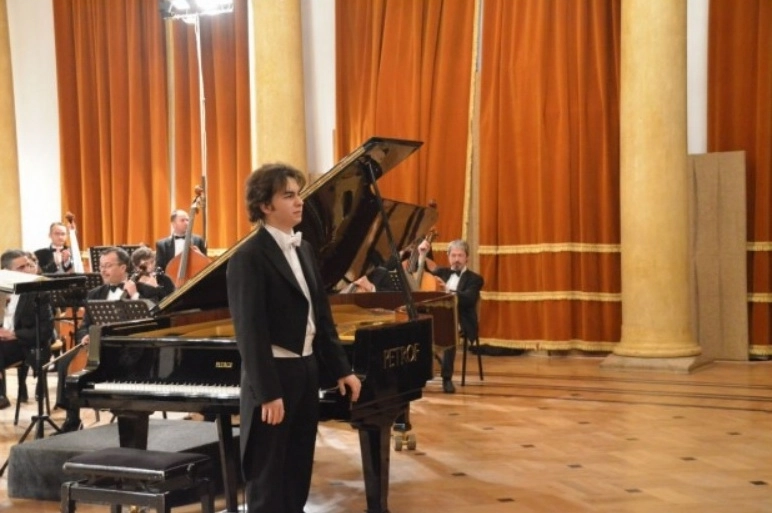 concert-simfonic-de-exceptie-la-filarmonica-brasov