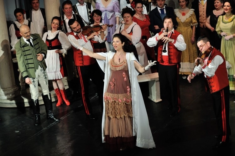 contesa-maritza-incheie-in-weekend-festivalul-international-de-opera-opereta-si-balet