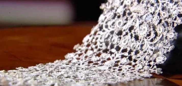 dantele-frantuzesti-dentelles-en-voyage-la-muzeul-civilizatiei-urbane-din-brasov