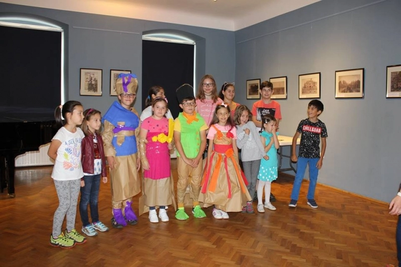 educatie-muzeala-la-casa-muresenilor