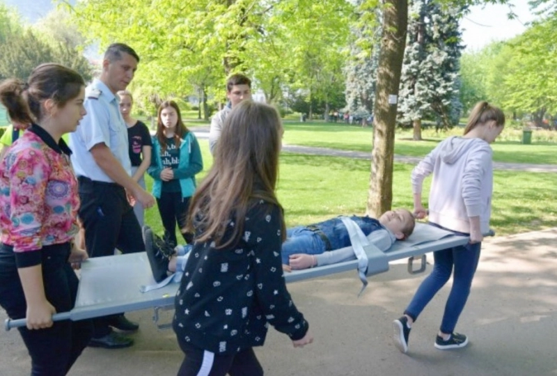 etapa-municipala-a-concursului-cu-viata-mea-apar-viata-pentru-elevii-brasoveni