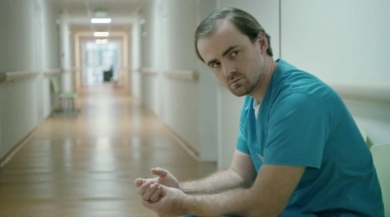 filmul-sa-nu-ucizi-inspirat-din-scandalul-hexi-pharma-ruleaza-vineri-la-brasov