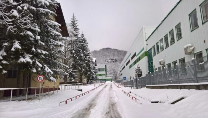 fosta-fabrica-europharm-preluata-de-familia-santa-lucreaza-la-25-din-capacitate