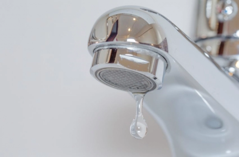 furnizarea-apei-potabile-va-fi-intrerupta-marti-pe-mai-multe-strazi-din-brasov