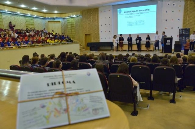 gale-de-excelenta-pentru-elevii-si-sportivii-brasoveni-cu-rezultate-deosebite