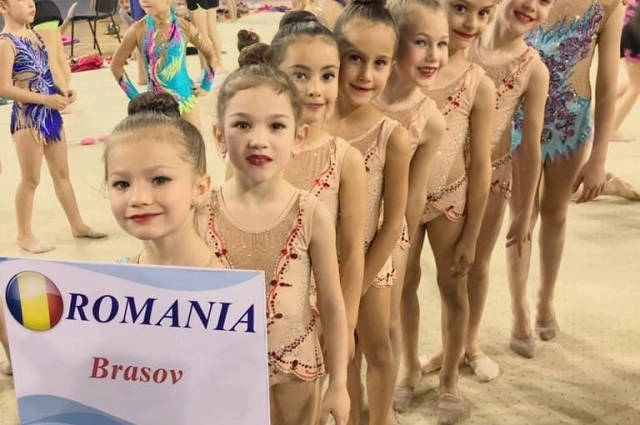 gimnastica-ritmica-acs-transilvania-brasov-rezultate-deosebite-la-cupa-spring-de-la-chisinau