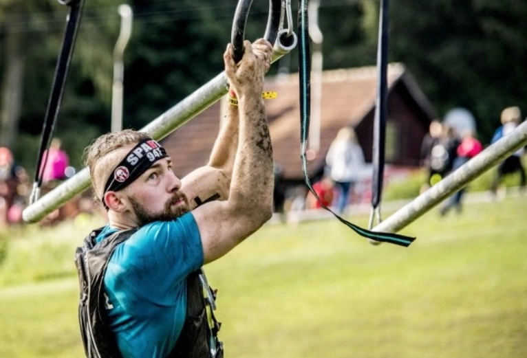 incepe-a-doua-editie-a-competitiei-spartan-race-peste-2500-de-spartani-asteptati-in-poiana-brasov
