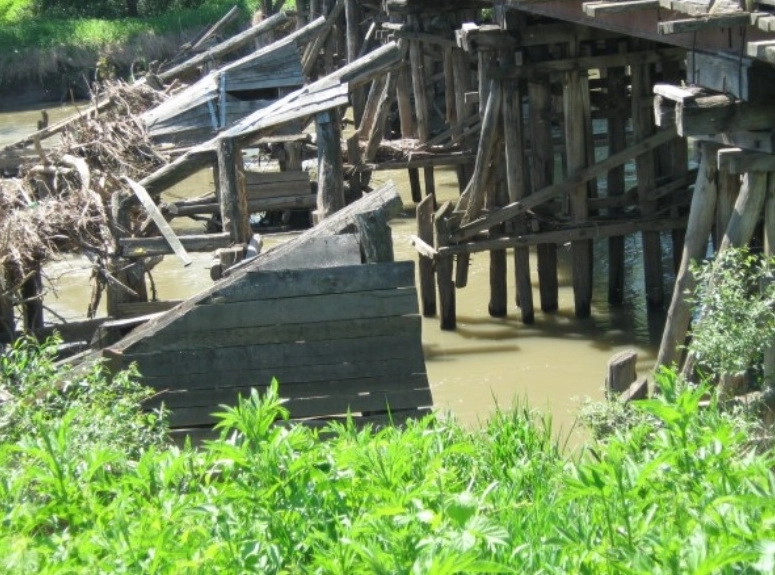 incepe-constructia-podului-din-beton-de-la-halmeag-noul