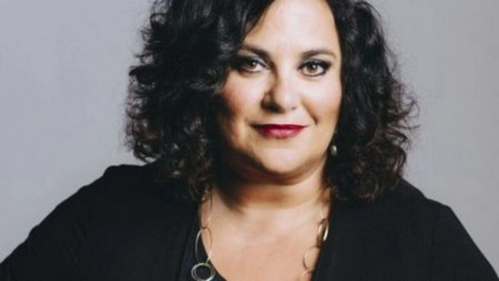 intalnire-cu-scriitoarea-nausicaa-marbe-la-centrul-multicultural-al-universitatii-transilvania