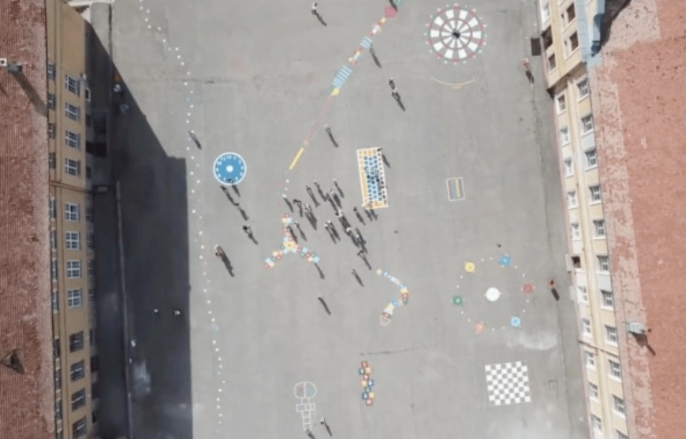 jocurile-copilariei-noua-atractie-a-elevilor-de-la-honterus