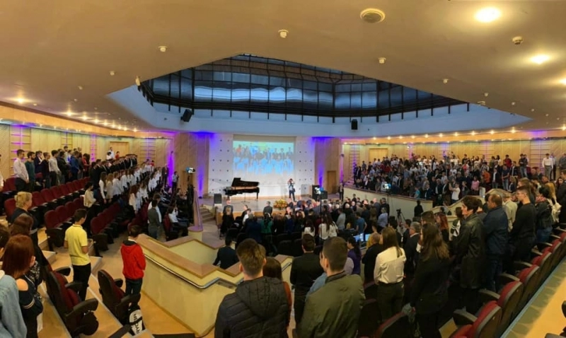 la-universitatea-transilvania-sunt-cu-88-mai-multi-boboci-fata-de-2018