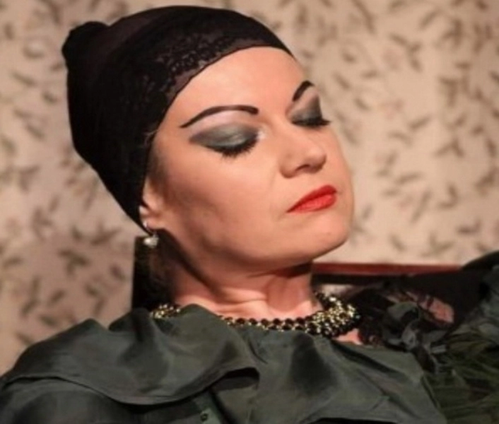 love-me-motanel-spectacol-la-teatrul-particular