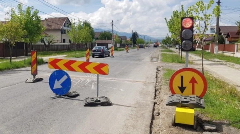 lucrari-pe-dn73-intre-rasnov-si-bran