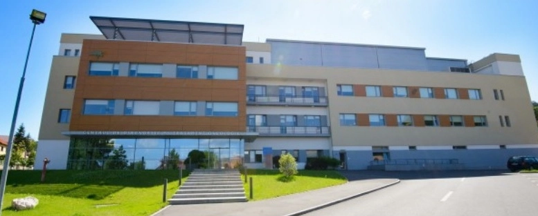 medlife-cumpara-spitalul-privat-de-oncologie-de-pe-carierei