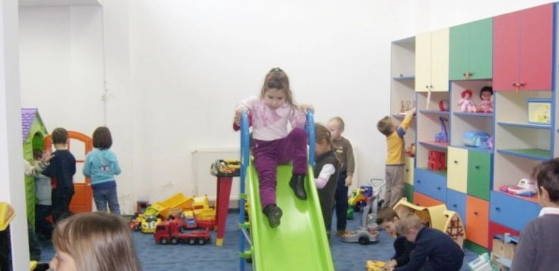 pana-in-septembrie-copiii-sunt-asteptati-la-mai-multe-activitati-organizate-la-jucarioteca