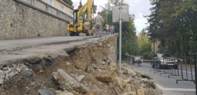 pe-calea-poienii-ar-putea-fi-instituite-restrictii-de-circulatie-luna-viitoare