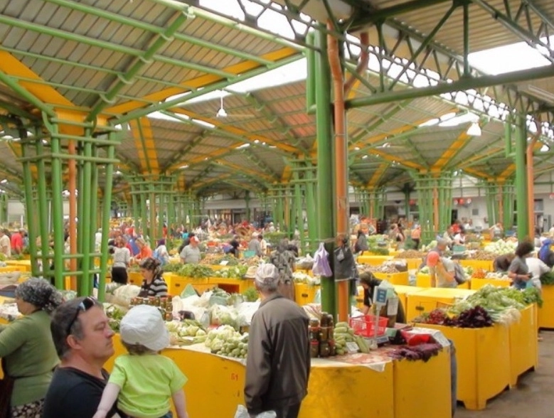 pietele-agroalimentare-din-brasov-intra-intrun-amplu-proces-de-igienizare-si-modernizare