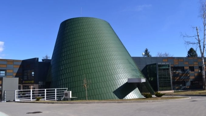 planetariul-brasov-va-purta-numele-dumitru-prunariu