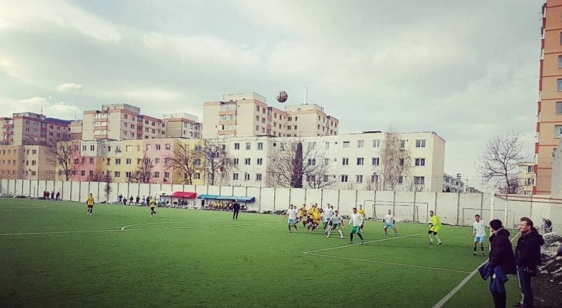 primaria-brasov-se-va-implica-in-salvarea-echipei-de-fotbal-steagu-rosu