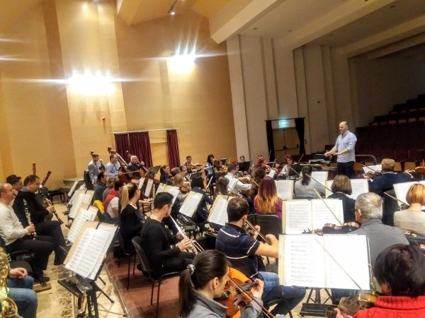 program-special-la-filarmonica-brasov-de-ziua-principatelor-romane