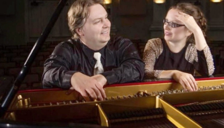 recital-la-doua-piane-vineri-la-aula-universitatii-transilvania-