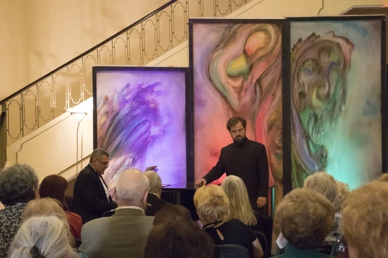 salonul-muzical-al-operei-vineri