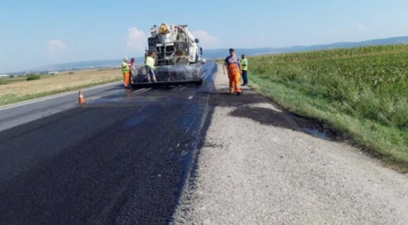 se-lucreaza-pe-dn13-circulati-cu-atentie