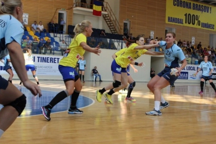 se-reia-liga-florilor-la-handbal-feminin